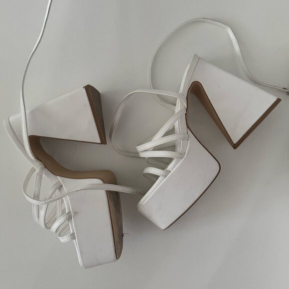 White Platform Strappy Heels – Chunky Block Heel / Y2K / Party Shoes - Picture 1 of 5